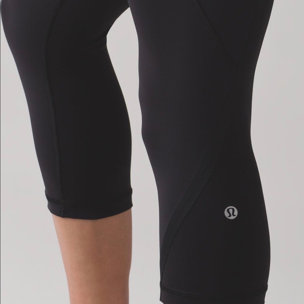Lululemon crop pants